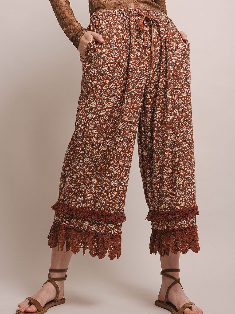 BLUE VELET Boho Floral Lace-Hem Wide Leg Pants - Rust